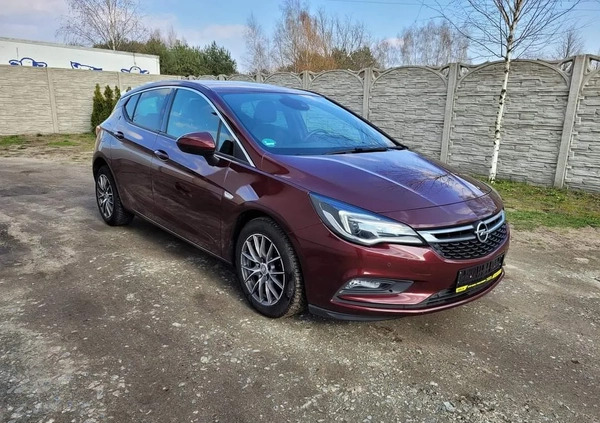 Opel Astra cena 47700 przebieg: 138000, rok produkcji 2017 z Bieżuń małe 137